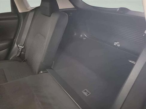 Used 2025 Honda HR-V LX image 17