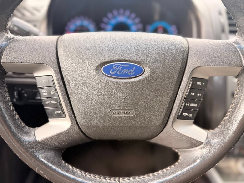 Used 2011 Ford Fusion SEL w/ 301A Rapid Spec Order Code FWD image 12