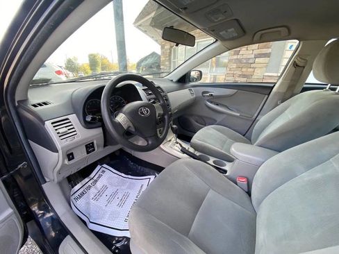 Used 2012 Toyota Corolla LE image 9