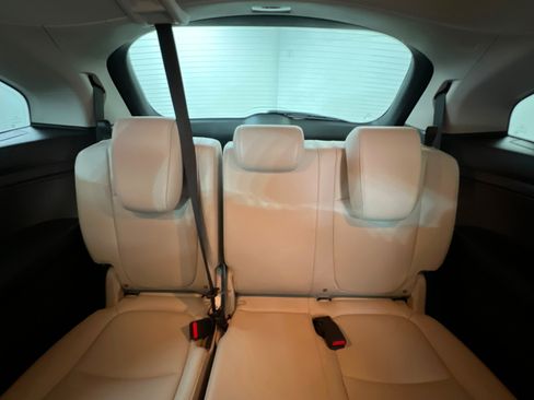 Used 2025 Honda Odyssey EX-L image 22