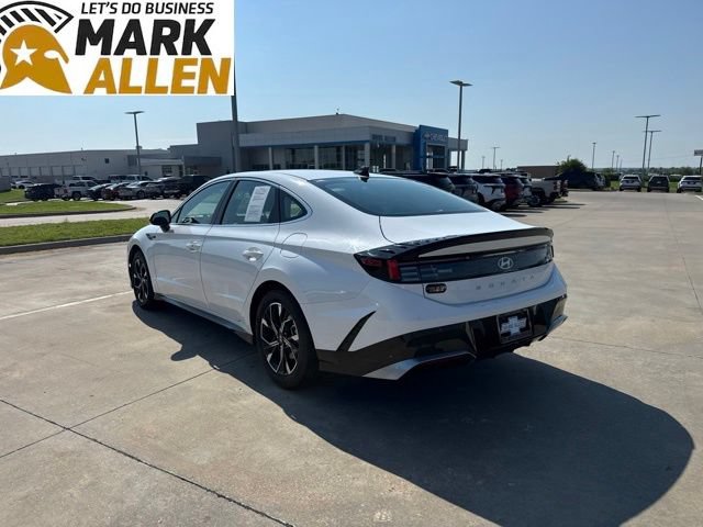 Used 2025 Hyundai Sonata SEL FWD image 4