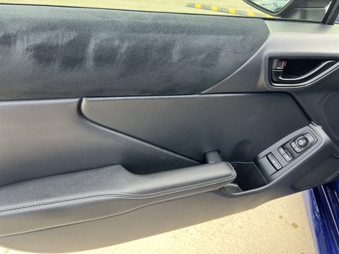 Used 2023 Toyota GR86 Premium image 13