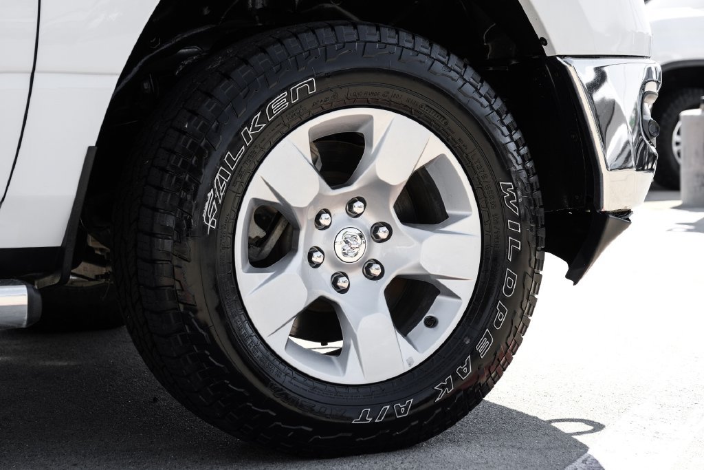Used 2023 RAM 1500 Big Horn AWD/4WD image 60