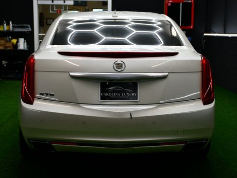 Used 2013 Cadillac XTS Premium w/ Driver Assist Package image 4