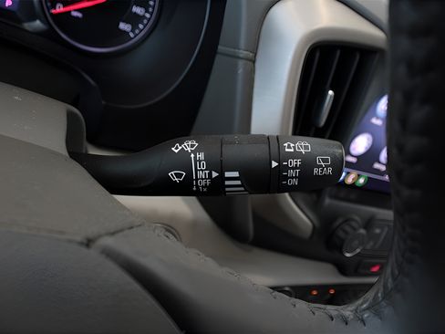 Used 2020 GMC Terrain Denali w/ Denali Premium Package FWD image 18