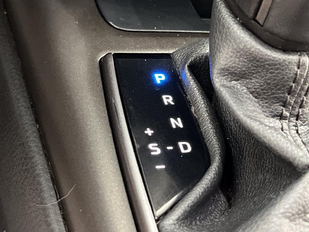 Used 2023 Toyota Camry SE w/ Convenience Package FWD image 51