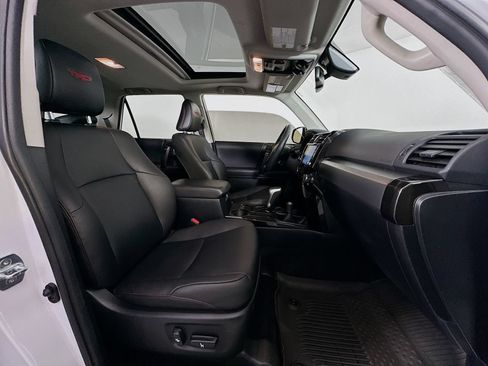 Certified 2024 Toyota 4Runner TRD Off-Road Premium w/ Off Road Premium Plus Package AWD/4WD image 29