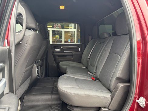 Certified 2020 RAM 2500 Big Horn w/ Night Edition AWD/4WD image 12