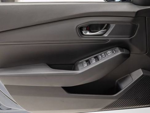 Used 2025 Honda Accord SE image 7