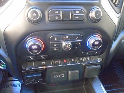 Used 2020 Chevrolet Silverado 2500 LT w/ All Star Edition image 52