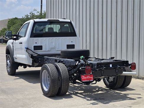 New 2025 Ford F450 XL image 7