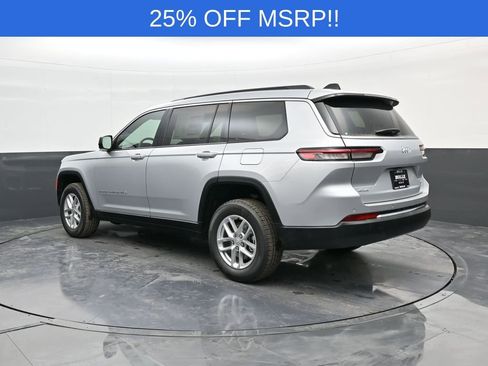 New 2025 Jeep Grand Cherokee L Laredo w/ Luxury Tech Group I AWD/4WD image 4