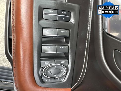 Used 2023 GMC Yukon XL Denali Ultimate image 22