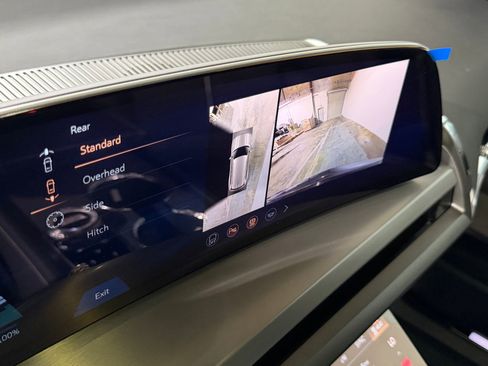 New 2026 Cadillac Vistiq Luxury AWD/4WD image 30