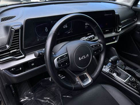 Used 2023 Kia Sportage EX FWD image 29