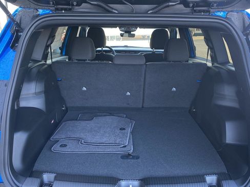 New 2026 Jeep Cherokee Laredo image 18