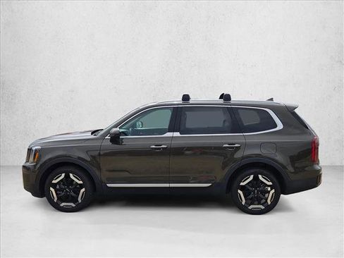 Used 2025 Kia Telluride S AWD/4WD image 9