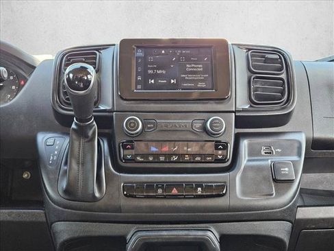 Used 2025 RAM ProMaster 2500 w/ Convenience Group FWD image 16
