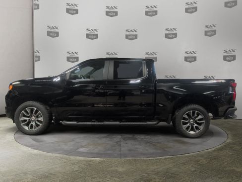Used 2024 Chevrolet Silverado 1500 RST image 2