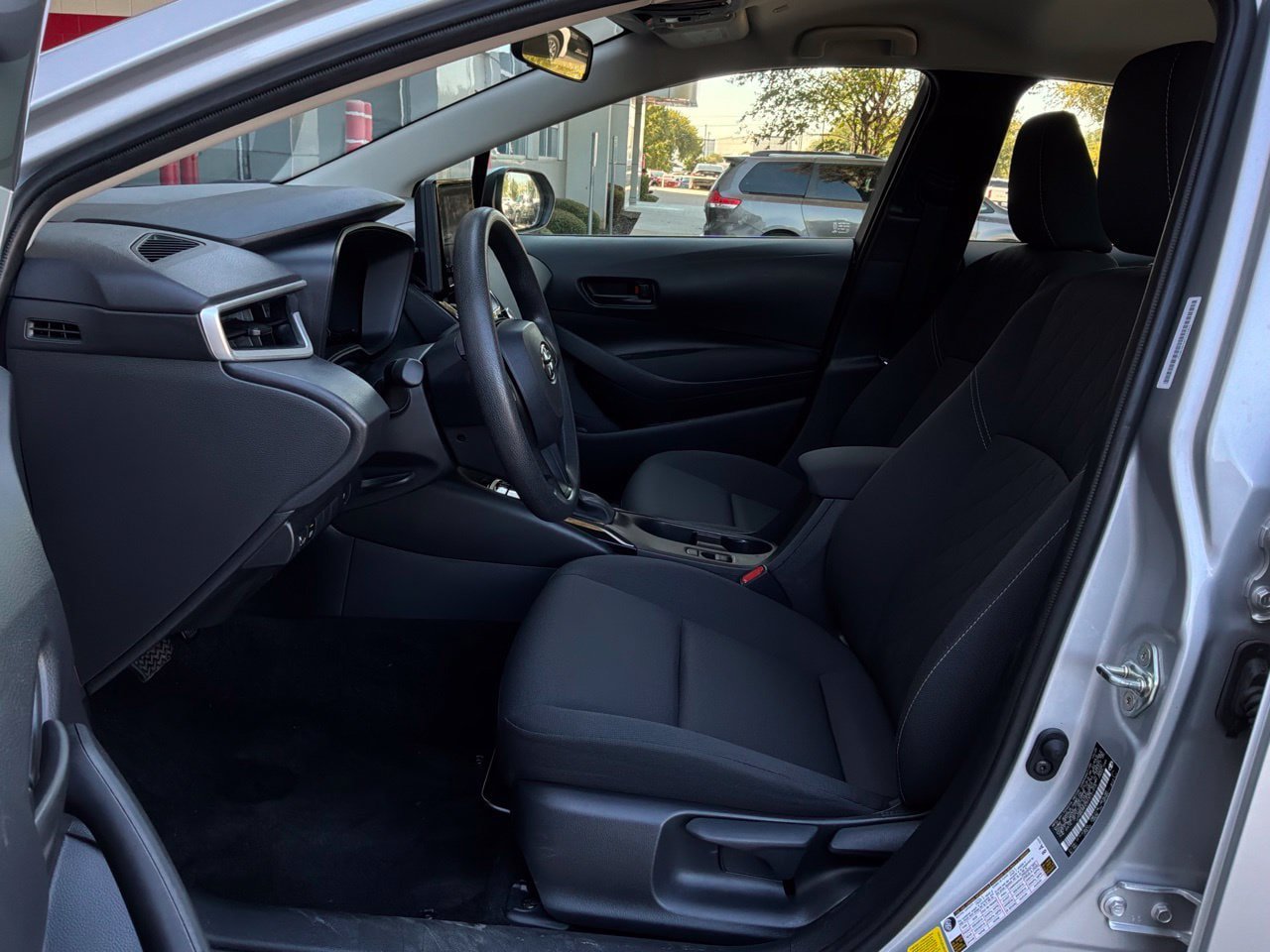 Used 2026 Toyota Corolla LE FWD image 11