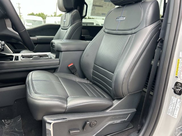 New 2026 Ford F250 Platinum AWD/4WD image 24
