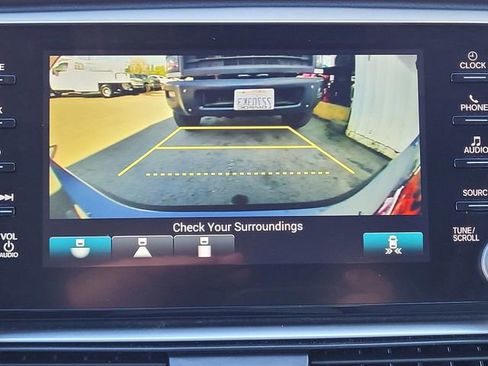 Used 2019 Honda Accord EX image 12