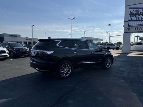 Used 2022 Buick Enclave Avenir w/ Avenir Technology Package AWD/4WD image 5