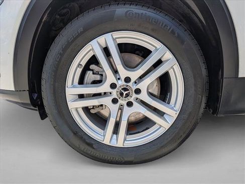 Used 2023 Mercedes-Benz GLB 250 image 22