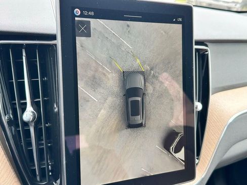 New 2026 Volvo XC60 B5 Plus w/ Protection Package Premier image 12