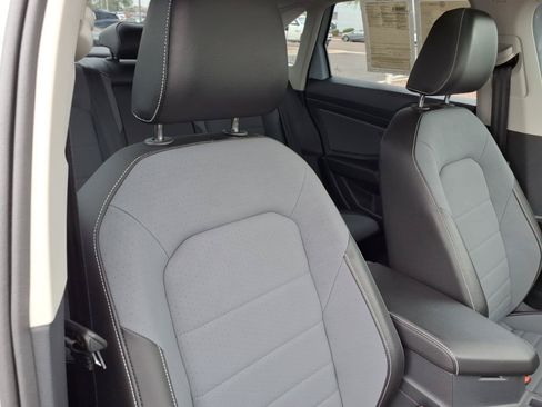 Certified 2026 Volkswagen Jetta SE FWD image 12