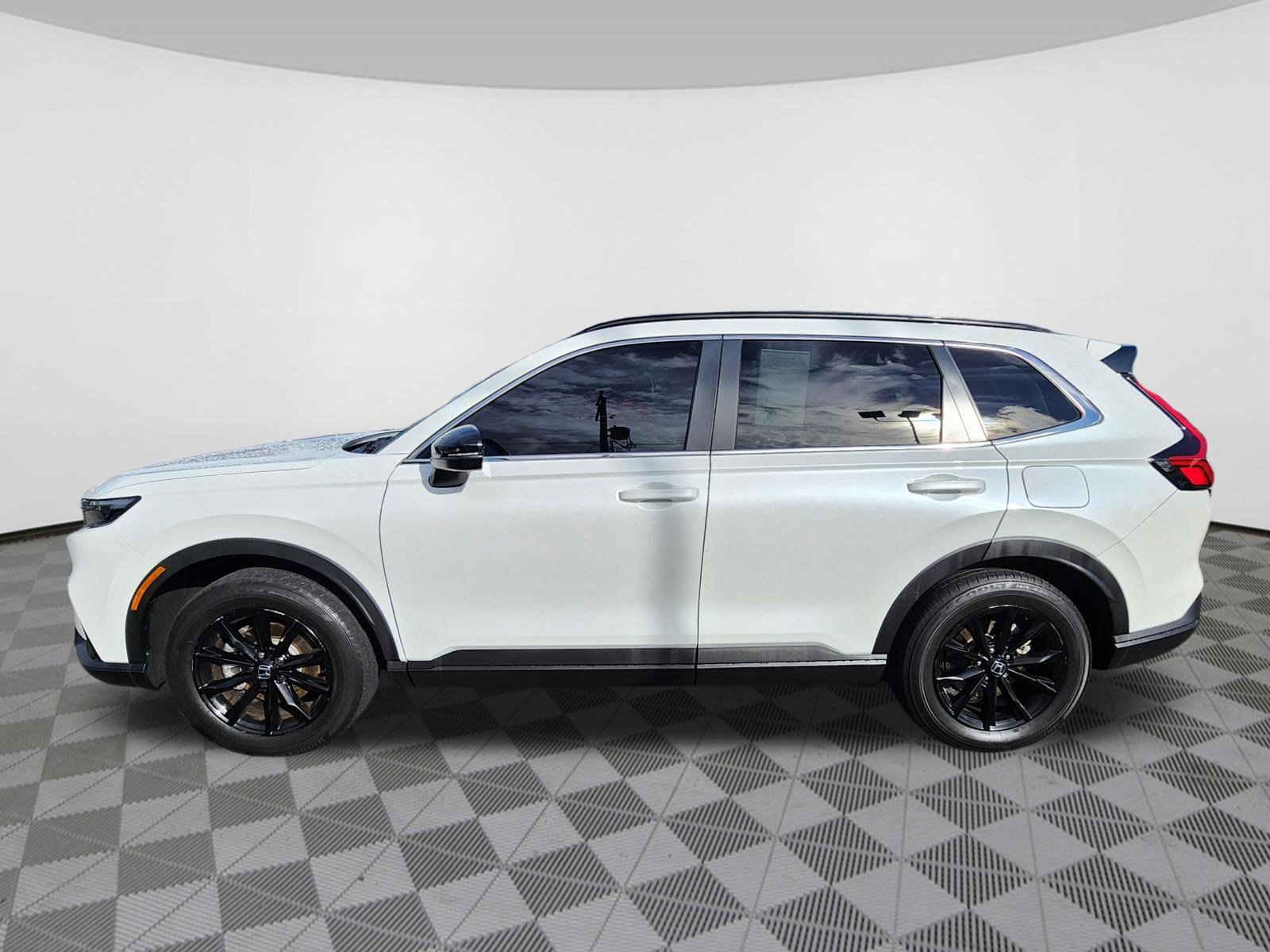Certified 2024 Honda CR-V Sport-L image 5