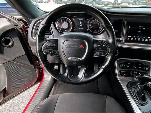 Used 2022 Dodge Challenger GT RWD image 8