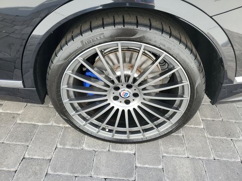 Used 2022 BMW ALPINA XB7 AWD/4WD image 7