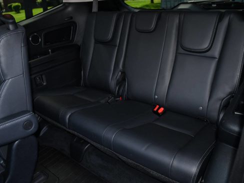 Used 2022 Subaru Ascent Limited w/ Technology Package AWD/4WD image 21