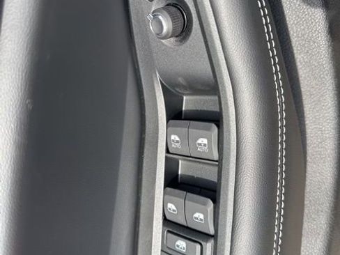 New 2026 Jeep Grand Cherokee L 4WD image 9