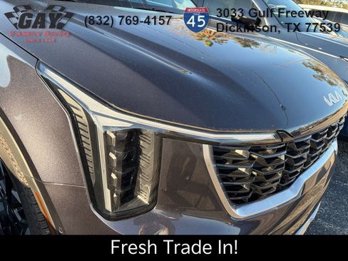 Certified 2025 Kia Sorento SX image 4