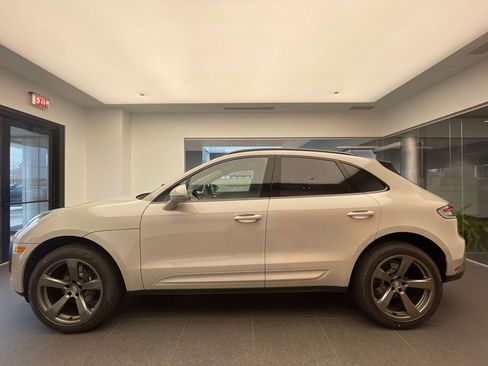New 2026 Porsche Macan AWD/4WD image 2