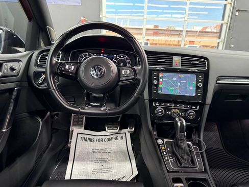 Used 2019 Volkswagen Golf R 4-Door AWD/4WD image 32