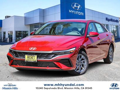 New 2025 Hyundai Elantra Blue