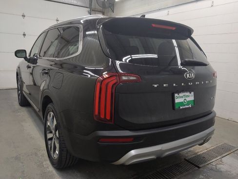 Used 2021 Kia Telluride EX w/ EX Premium Package FWD image 5