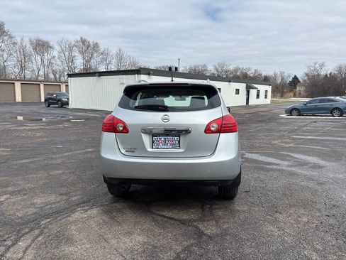 Used 2015 Nissan Rogue S w/ Convenience Package image 4