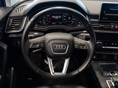 Used 2018 Audi Q5 2.0T Premium Plus w/ Premium Plus Package AWD/4WD image 12