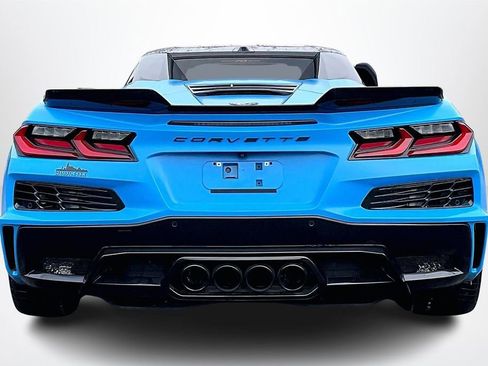 Used 2023 Chevrolet Corvette Z06 w/ Stealth Interior Trim Package image 7