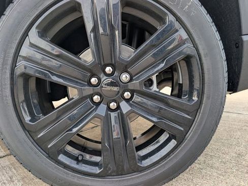 New 2026 GMC Acadia Elevation w/ Black Edition FWD image 6
