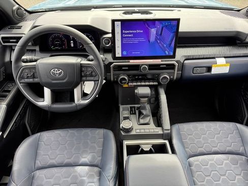 Used 2026 Toyota 4Runner Platinum AWD/4WD image 22