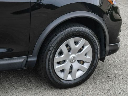 Used 2020 Nissan Rogue Sport S FWD image 11