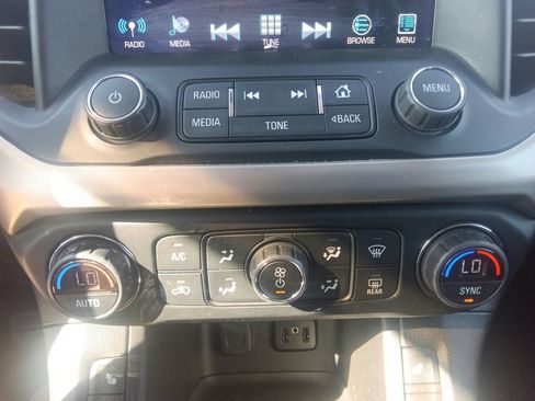 Used 2019 GMC Acadia Denali w/ Technology Package AWD/4WD image 26
