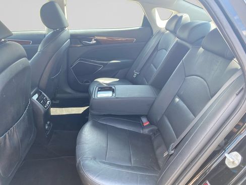 Used 2019 Kia Cadenza Premium w/ Paint Protection Package FWD image 19