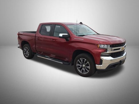 Certified 2019 Chevrolet Silverado 1500 LT w/ All-Star Edition AWD/4WD image 3