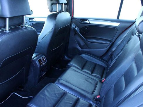 Used 2013 Volkswagen Golf R w/Sunroof & Navi image 14